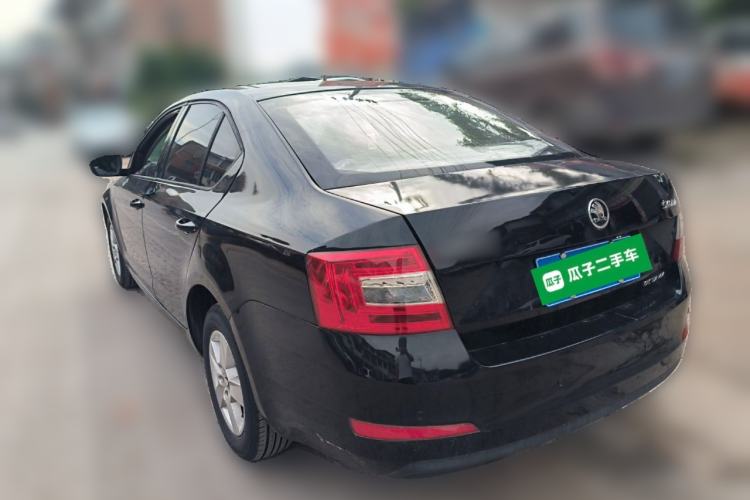 Used Skoda Octavia 2015 1.6L Automatic Eado Edition Rear Left 45 Deg