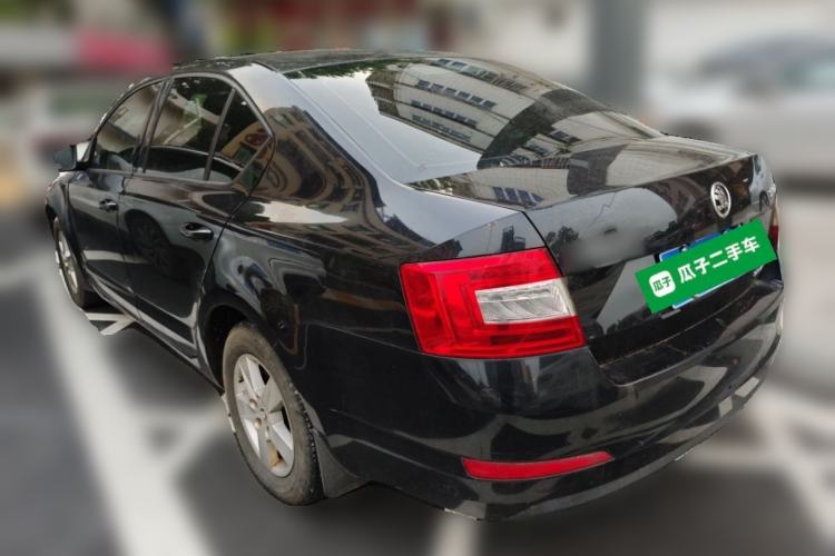 Used Skoda Octavia 2015 1.6L Automatic Eado Edition Rear Left 45 Deg