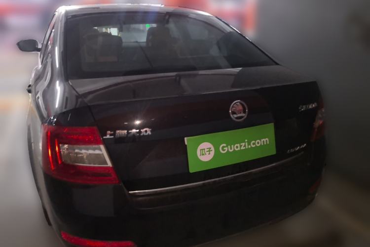 Used Skoda Octavia 2015 1.6L Automatic Yijun Edition Rear