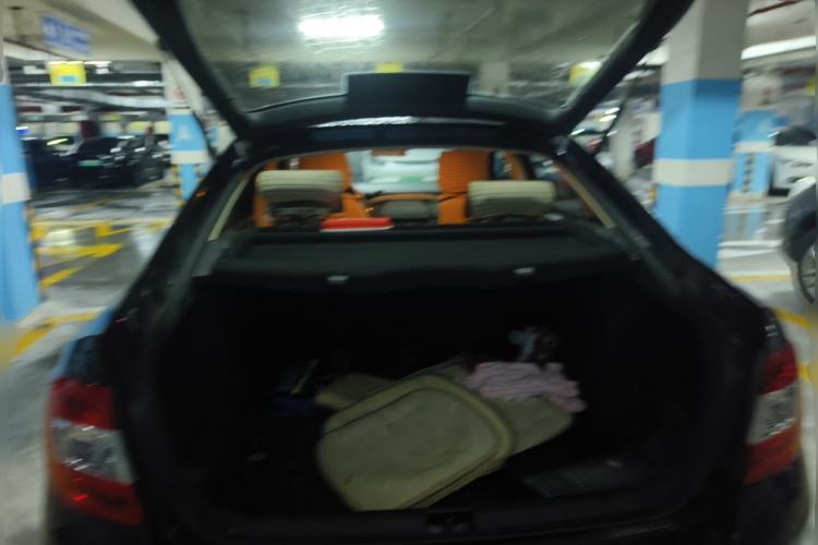 Used Skoda Octavia 2015 1.6L Manual Yijie Edition Trunk