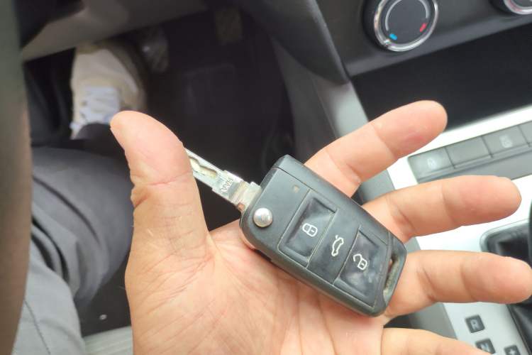 Used Skoda Octavia 2015 1.6L Automatic Yijie Edition Vehicle Key
