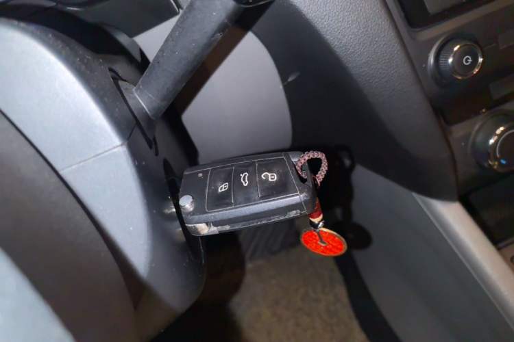 Used Skoda Octavia 2015 1.6L Automatic Yijun Edition Vehicle Key