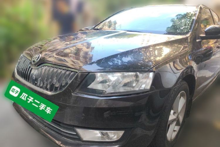 Ojetý Skoda Octavia 2015 1.6L Automatic Yijun Edition Guazi used car, China used car export, Used car for sale, Used cars, Cheapest cars for sale