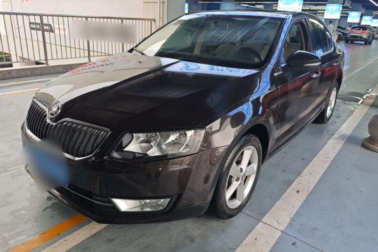 Used Skoda Octavia 2015 1.6L Automatic Yijun Edition Guazi used car, China used car export, Used car for sale, Used cars, Cheapest cars for sale