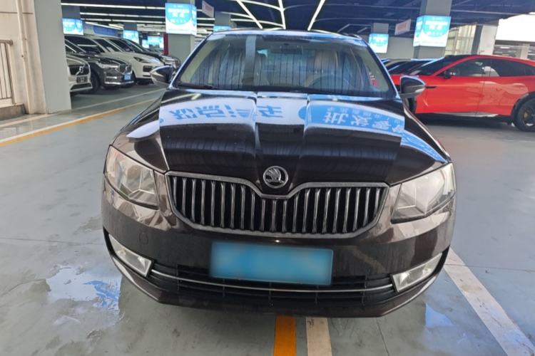 Used Skoda Octavia 2015 1.6L Automatic Yijun Edition Front