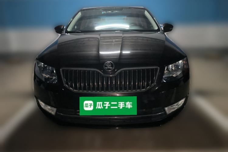 Used Skoda Octavia 2015 1.6L Automatic Yijun Edition Front