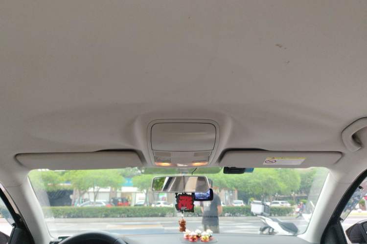 Used Skoda Octavia 2015 1.6L Automatic Yijie Edition Headliner