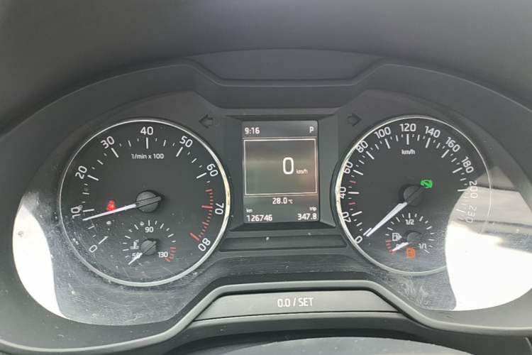 Used Skoda Octavia 2015 1.4TSI DSG Yijun Edition Instrument Cluster