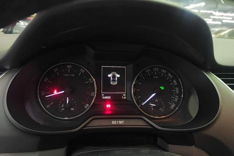 Used Skoda Octavia 2015 1.6L Automatic Yijun Edition Instrument Cluster