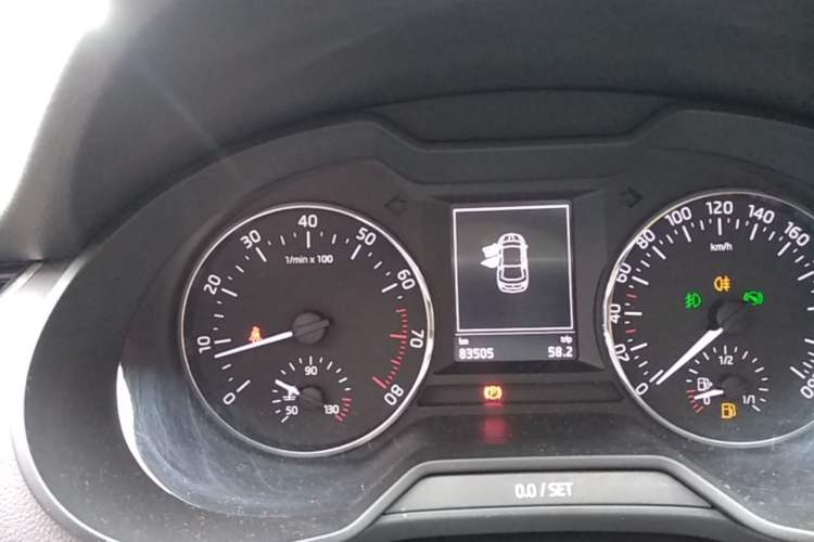 Used Skoda Octavia 2015 1.6L Automatic Yijun Edition Instrument Cluster