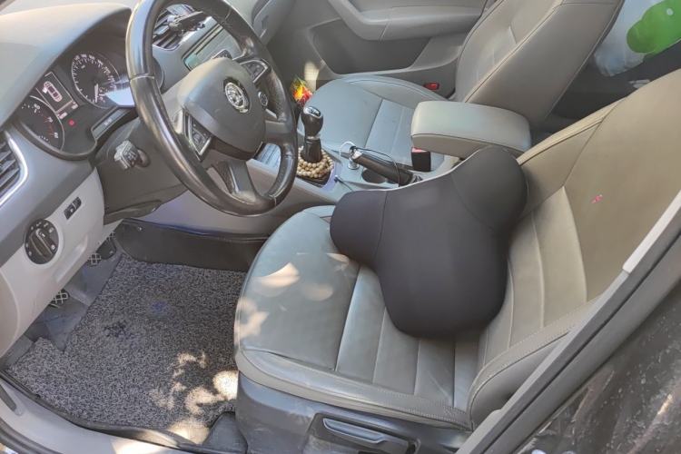 Used Skoda Octavia 2015 1.4TSI Manual Yijun Edition Left Front Seat