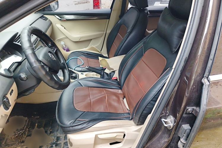 Used Skoda Octavia 2015 1.6L Automatic Yijun Edition Left Front Seat