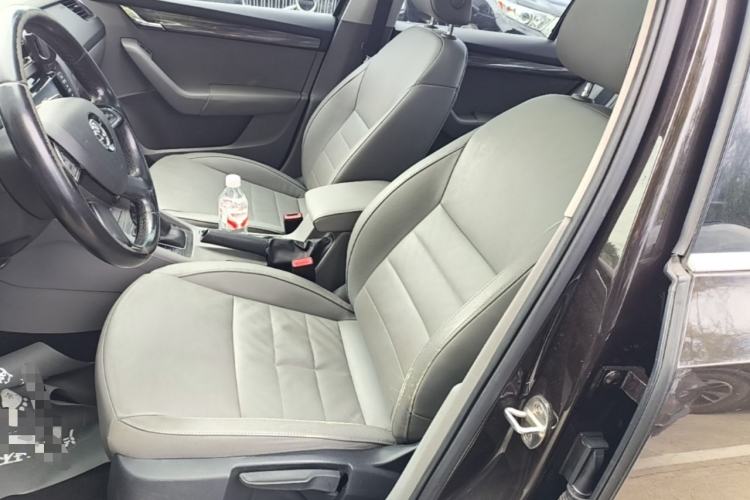 Used Skoda Octavia 2015 1.4TSI DSG Yijun Edition Left Front Seat