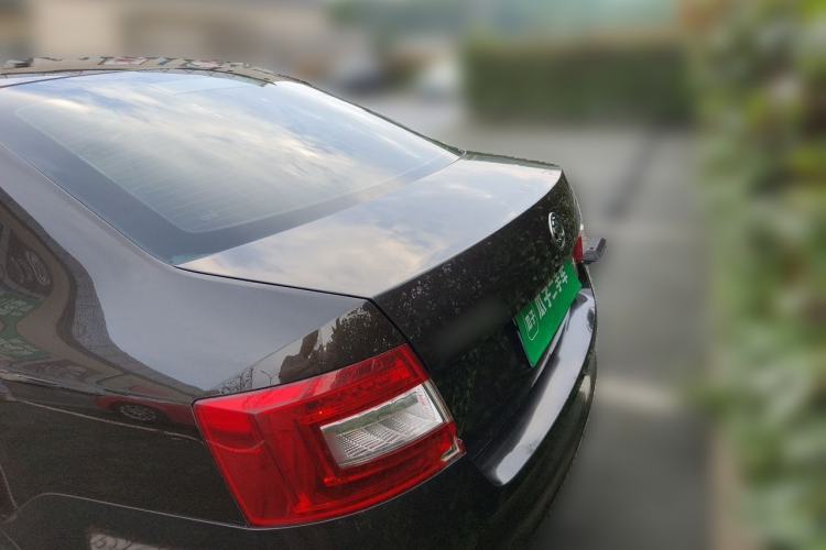 Used Skoda Octavia 2015 1.6L Automatic Yijie Edition Rear