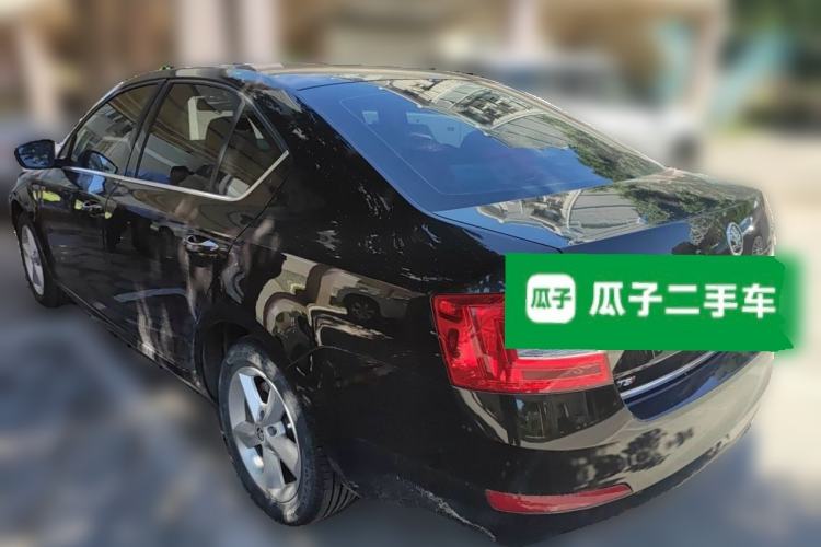 Used Skoda Octavia 2015 1.4TSI Manual Yijun Edition Rear Left 45 Deg