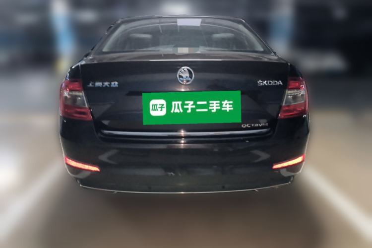 Used Skoda Octavia 2015 1.6L Automatic Yijun Edition Rear