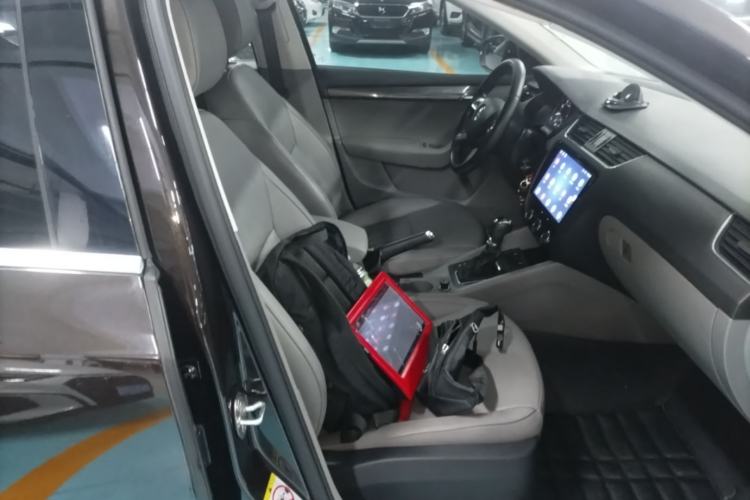 Used Skoda Octavia 2015 1.6L Automatic Yijun Edition Right Front Seat