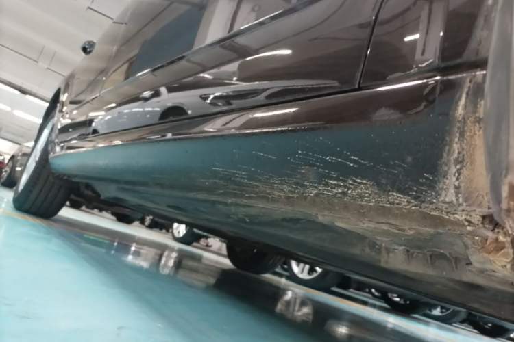 Used Skoda Octavia 2015 1.6L Automatic Yijun Edition Right Side Sill