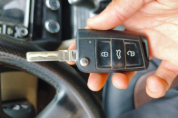 Used Skoda Octavia 2015 1.6L Automatic Yijun Edition Vehicle Key