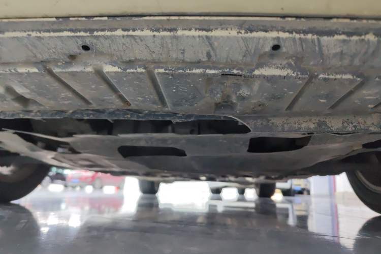 Used Skoda Octavia 2015 1.6L Manual Yijie Edition Chassis Front