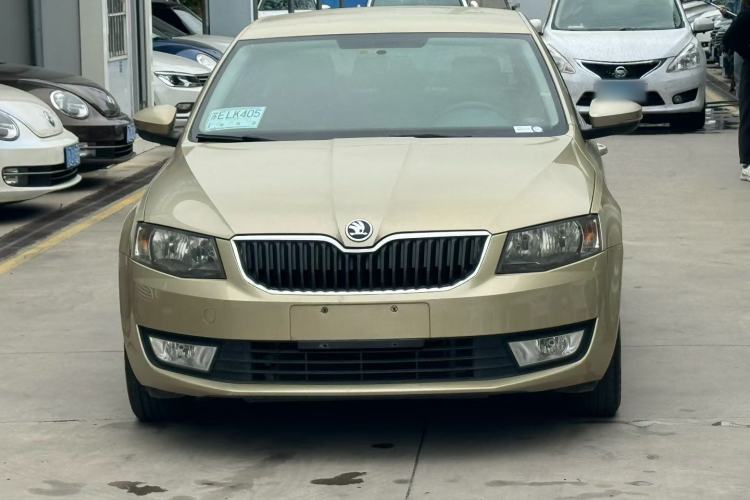 Used Skoda Octavia 2015 1.4TSI DSG Eado Edition Exterior 6
