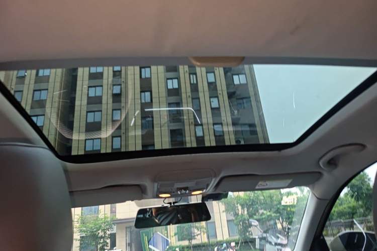 Used Skoda Octavia 2015 1.6L Manual Yijun Edition Headliner