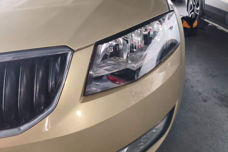 Used Skoda Octavia 2015 1.6L Automatic Yijie Edition Left Front Headlight