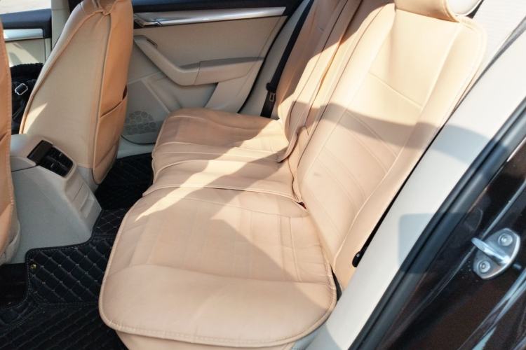 Used Skoda Octavia 2015 1.6L Automatic Yijie Edition Left Rear Seat