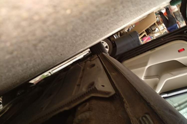 Used Skoda Octavia 2015 1.6L Automatic Yijun Edition Left Side Sill
