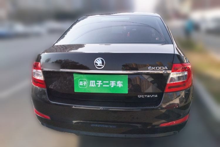 Used Skoda Octavia 2015 1.6L Automatic Yijie Edition Rear