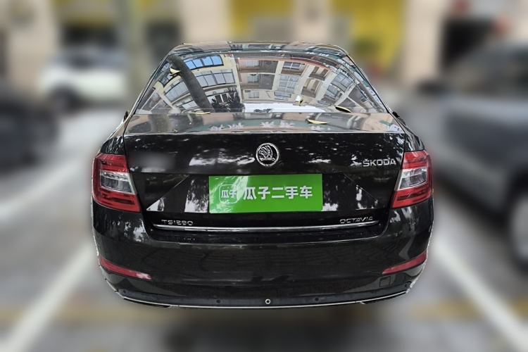 Used Skoda Octavia 2015 1.4TSI DSG Yijun Edition Rear
