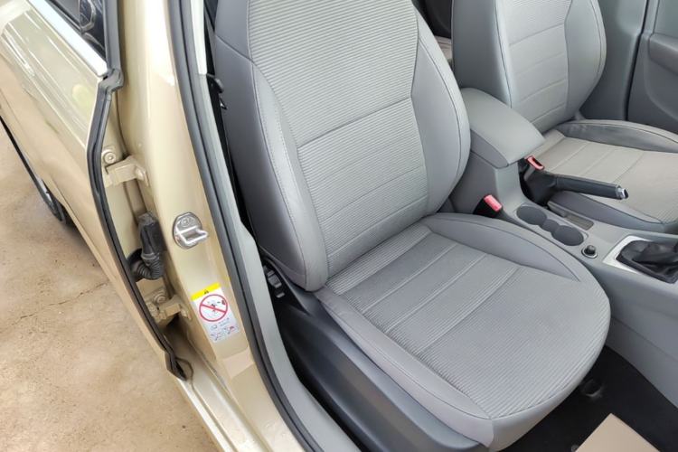 Used Skoda Octavia 2015 1.6L Automatic Yijie Edition Right Front Seat
