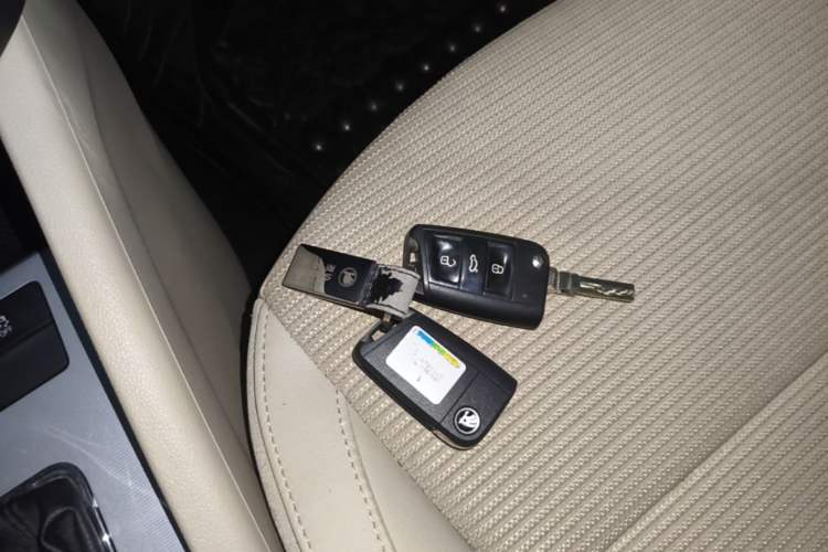 Used Skoda Octavia 2015 1.6L Automatic Yijie Edition Vehicle Key