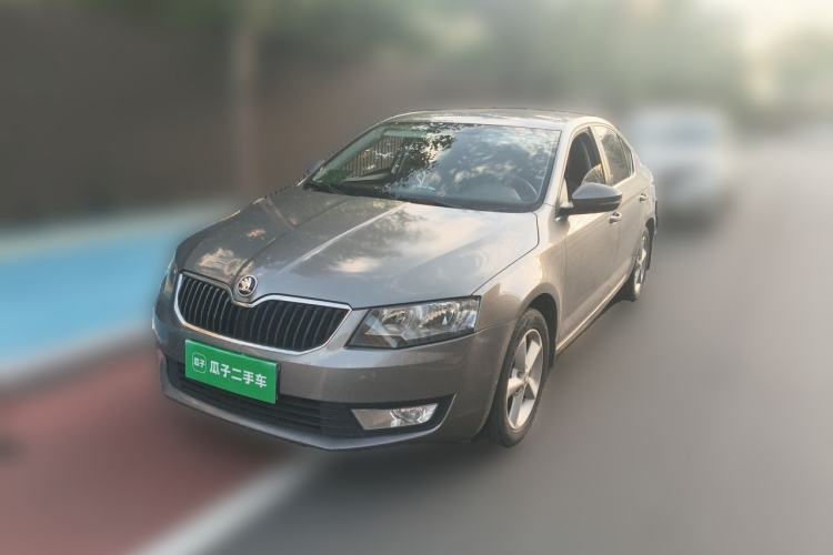Used Skoda Octavia 2015 1.6L Automatic Yijie Edition Guazi used car, China used car export, Used car for sale, Used  cars, Cheapest cars for sale