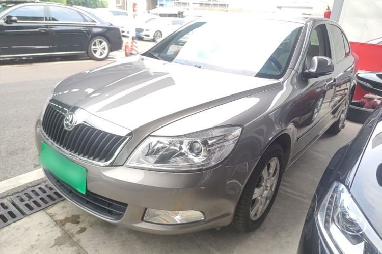 Used Skoda Octavia 2015 Classic Model 1.6L Manual Yijie Edition Guazi used car, China used car export, Used car for sale, Used  cars, Cheapest cars for sale