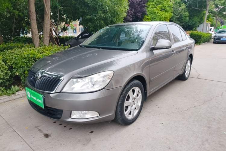 Ojetý Skoda Octavia 2015 Classic Model 1.6L Automatic Yijie Version Guazi used car, China used car export, Used car for sale, Used  cars, Cheapest cars for sale