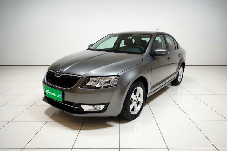 Ojetý Skoda Octavia 2015 1.6L Automatic Yijun Edition Guazi used car, China used car export, Used car for sale, Used cars, Cheapest cars for sale