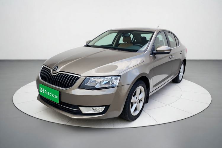 Used Skoda Octavia 2015 1.4TSI DSG Yijun Edition Guazi used car, China used car export, Used car for sale, Used  cars, Cheapest cars for sale