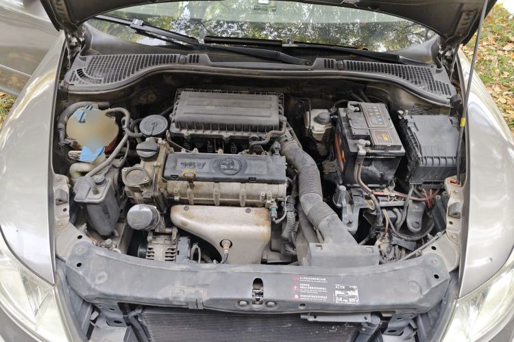 Used Skoda Octavia 2015 Classic Model 1.6L Manual Eado Version Engine Bay