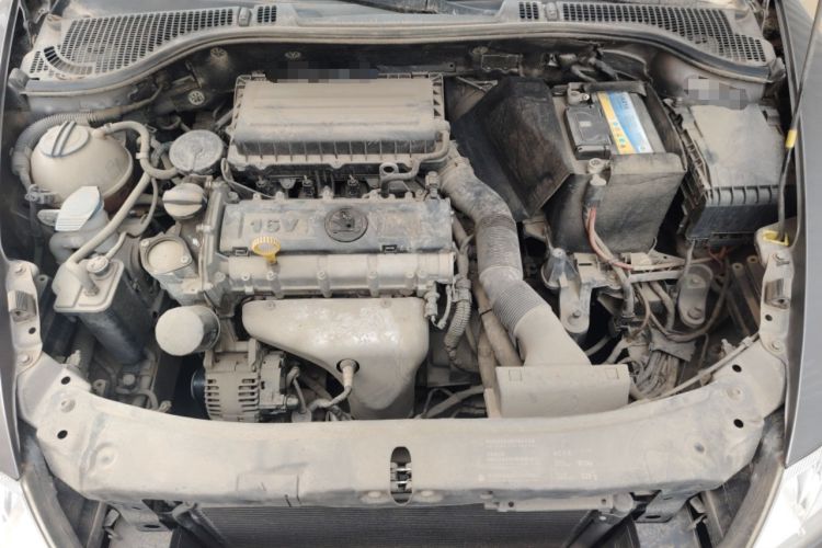 Used Skoda Octavia 2015 Classic Model 1.6L Manual Yijie Edition Engine Bay