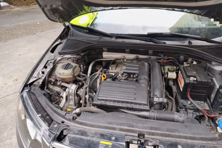 Used Skoda Octavia 2015 1.4TSI DSG Yijun Edition Engine Bay Right