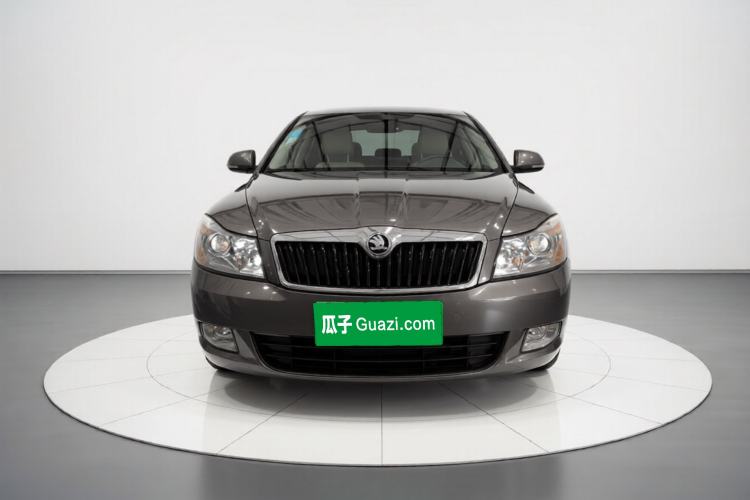 Used Skoda Octavia 2015 Classic Model 1.6L Automatic Yijie Version Exterior 1