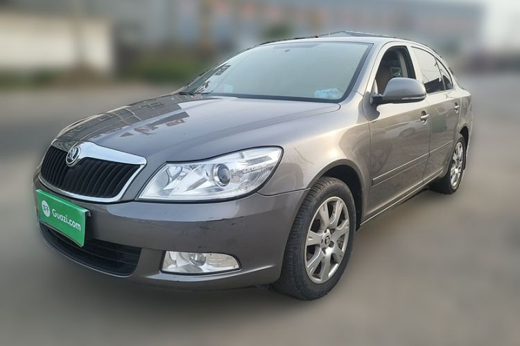 Used Skoda Octavia 2015 Classic Model 1.6L Manual Yijie Edition Exterior 4