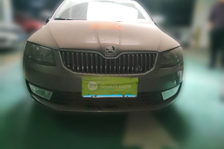 Used Skoda Octavia 2015 1.6L Automatic Yijie Edition Front