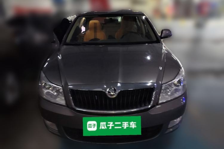 Used Skoda Octavia 2015 Classic Model 1.6L Automatic Yijie Version Front