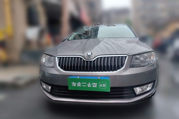 Used Skoda Octavia 2015 1.6L Manual Yijie Edition Front