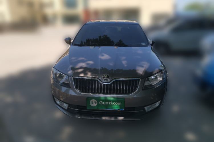 Used Skoda Octavia 2015 1.6L Automatic Yijun Edition Front