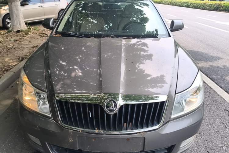 Used Skoda Octavia 2015 Classic Model 1.6L Automatic Yijie Version Front