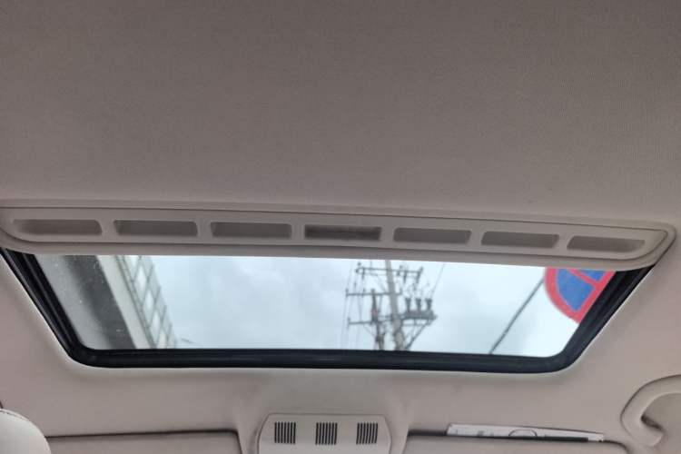 Used Skoda Octavia 2015 Classic Model 1.6L Manual Yijie Edition Headliner