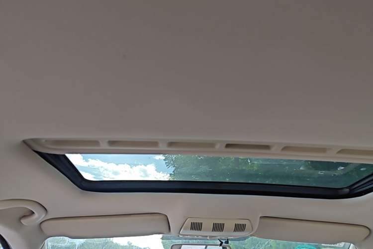 Used Skoda Octavia 2015 Classic Model 1.6L Automatic Yijie Version Headliner